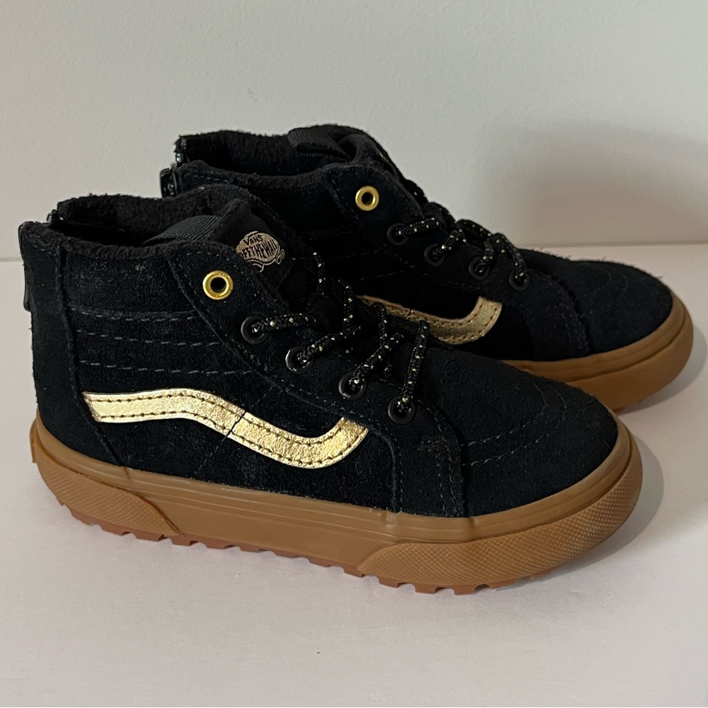 Vans Toddler MTE Cold Weather Primaloft Suede Leather High Top Sneakers 8.5T 8.5